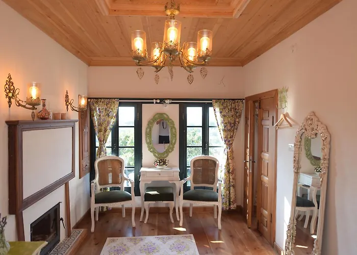 Ilya Sirince Bed & Breakfast