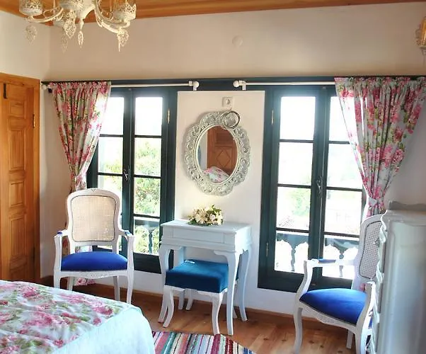 ılya şırınce Oda ve Kahvaltı